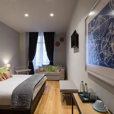 Il Duomo Luxury * 彼得拉桑塔