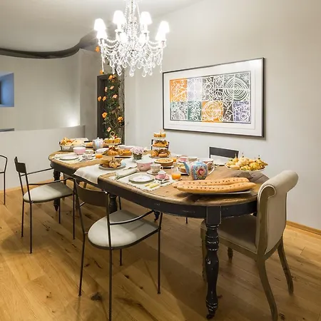 Il Duomo Luxury * بيتراسانتا