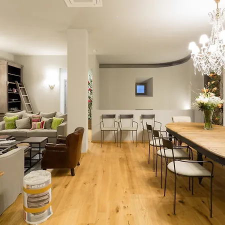 Il Duomo Luxury * بيتراسانتا